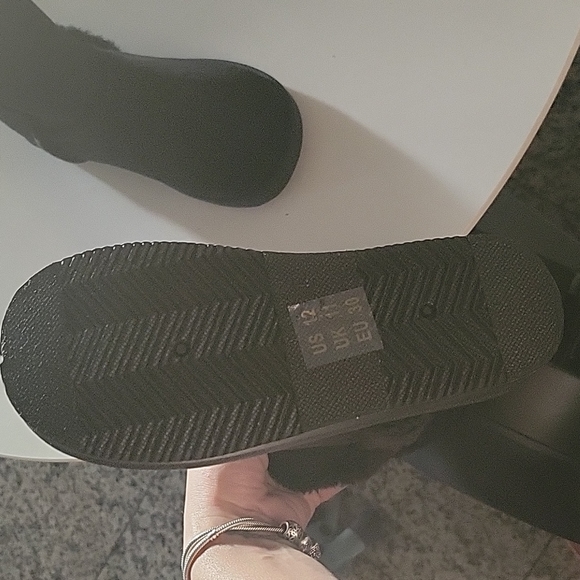 Fabkids boots , size 12 kids, Black - Picture 2 of 3